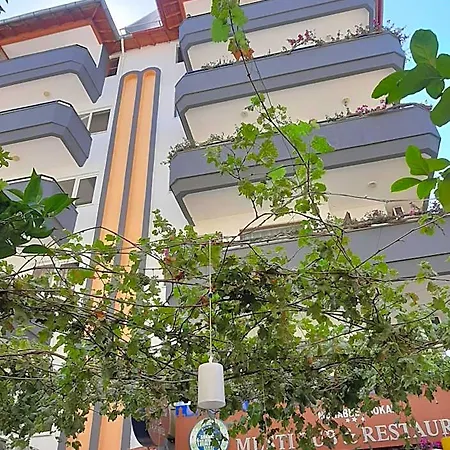 Aparthotel Musti Apart