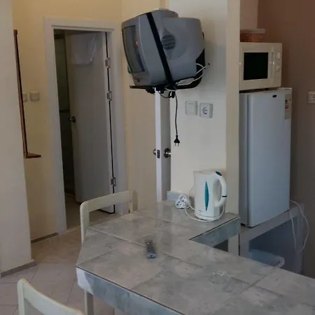 Ξενοδοχείο με διαμερίσματα Musti